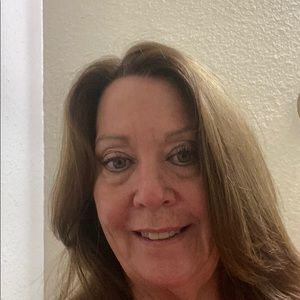 Meet your Posher, Joanna